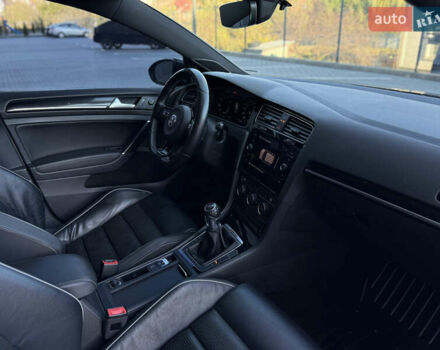 Серый Фольксваген Гольф Р, объемом двигателя 1.97 л и пробегом 143 тыс. км за 23999 $, фото 105 на Automoto.ua