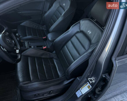 Серый Фольксваген Гольф Р, объемом двигателя 1.97 л и пробегом 143 тыс. км за 23999 $, фото 91 на Automoto.ua