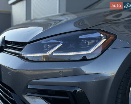 Серый Фольксваген Гольф Р, объемом двигателя 1.97 л и пробегом 143 тыс. км за 23999 $, фото 8 на Automoto.ua