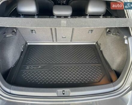 Серый Фольксваген Гольф Р, объемом двигателя 1.98 л и пробегом 50 тыс. км за 26500 $, фото 16 на Automoto.ua