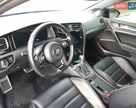 Сірий Фольксваген Гольф Р, об'ємом двигуна 1.97 л та пробігом 51 тис. км за 26900 $, фото 14 на Automoto.ua