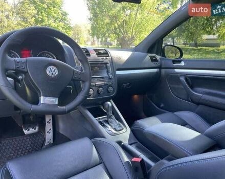 Синий Фольксваген Гольф Р, объемом двигателя 3.19 л и пробегом 172 тыс. км за 29000 $, фото 11 на Automoto.ua