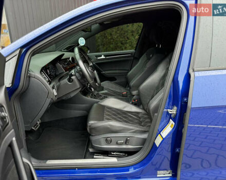 Синий Фольксваген Гольф Р, объемом двигателя 2 л и пробегом 123 тыс. км за 21700 $, фото 63 на Automoto.ua