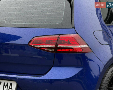 Синий Фольксваген Гольф Р, объемом двигателя 2 л и пробегом 123 тыс. км за 21700 $, фото 35 на Automoto.ua