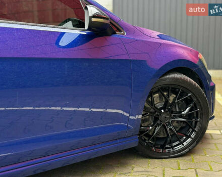 Синий Фольксваген Гольф Р, объемом двигателя 2 л и пробегом 123 тыс. км за 21700 $, фото 41 на Automoto.ua