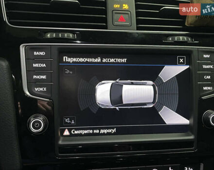 Синій Фольксваген Гольф Р, об'ємом двигуна 2 л та пробігом 131 тис. км за 21500 $, фото 17 на Automoto.ua