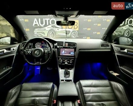 Синий Фольксваген Гольф Р, объемом двигателя 2 л и пробегом 143 тыс. км за 19500 $, фото 12 на Automoto.ua