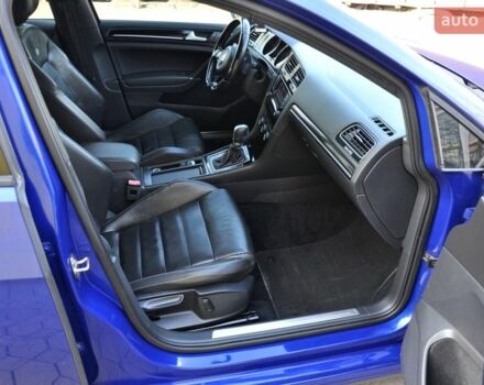 Синій Фольксваген Гольф Р, об'ємом двигуна 2 л та пробігом 144 тис. км за 14999 $, фото 30 на Automoto.ua