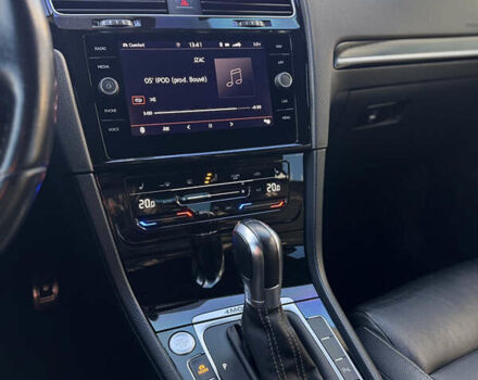 Синій Фольксваген Гольф Р, об'ємом двигуна 2 л та пробігом 153 тис. км за 20999 $, фото 12 на Automoto.ua