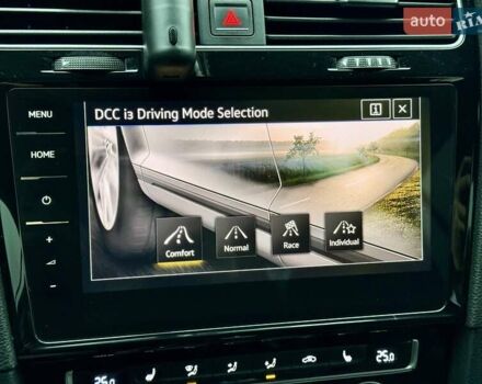 Синий Фольксваген Гольф Р, объемом двигателя 2 л и пробегом 143 тыс. км за 19500 $, фото 16 на Automoto.ua