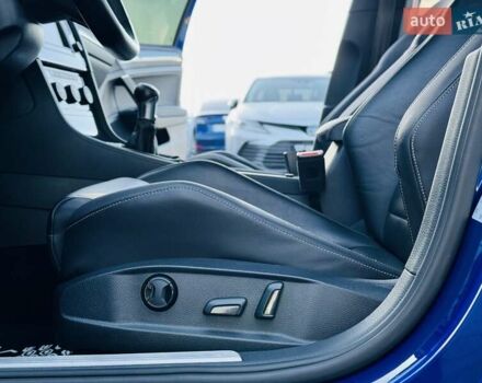 Синій Фольксваген Гольф Р, об'ємом двигуна 2 л та пробігом 67 тис. км за 25500 $, фото 93 на Automoto.ua