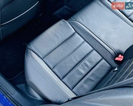 Синій Фольксваген Гольф Р, об'ємом двигуна 2 л та пробігом 67 тис. км за 25500 $, фото 101 на Automoto.ua