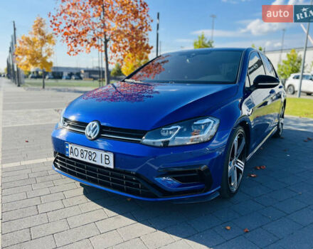 Синий Фольксваген Гольф Р, объемом двигателя 2 л и пробегом 81 тыс. км за 16888 $, фото 2 на Automoto.ua