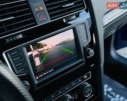 Синій Фольксваген Гольф Р, об'ємом двигуна 2 л та пробігом 67 тис. км за 25500 $, фото 136 на Automoto.ua