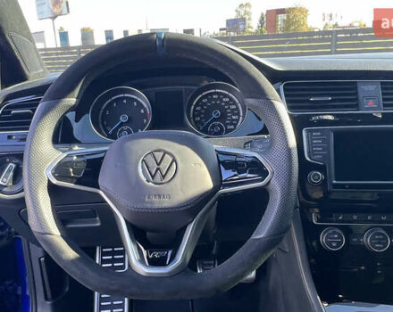 Синий Фольксваген Гольф Р, объемом двигателя 2 л и пробегом 81 тыс. км за 16888 $, фото 42 на Automoto.ua