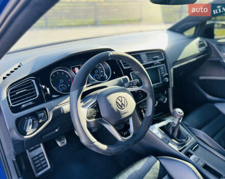 Синий Фольксваген Гольф Р, объемом двигателя 2 л и пробегом 81 тыс. км за 16888 $, фото 34 на Automoto.ua