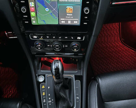 Синій Фольксваген Гольф Р, об'ємом двигуна 1.98 л та пробігом 71 тис. км за 27000 $, фото 17 на Automoto.ua