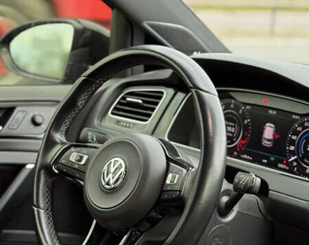 Синий Фольксваген Гольф Р, объемом двигателя 1.98 л и пробегом 66 тыс. км за 29000 $, фото 4 на Automoto.ua