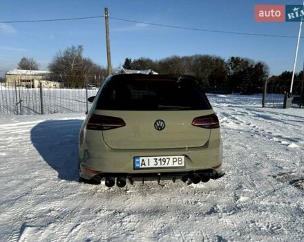 Зеленый Фольксваген Гольф Р, объемом двигателя 2 л и пробегом 155 тыс. км за 23300 $, фото 32 на Automoto.ua