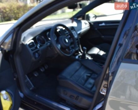 Зеленый Фольксваген Гольф Р, объемом двигателя 2 л и пробегом 155 тыс. км за 22500 $, фото 13 на Automoto.ua