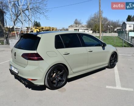 Зеленый Фольксваген Гольф Р, объемом двигателя 2 л и пробегом 155 тыс. км за 22500 $, фото 23 на Automoto.ua