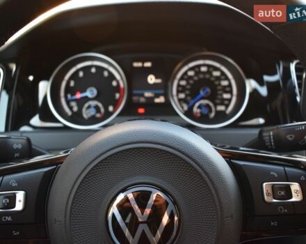 Зеленый Фольксваген Гольф Р, объемом двигателя 2 л и пробегом 155 тыс. км за 22500 $, фото 30 на Automoto.ua