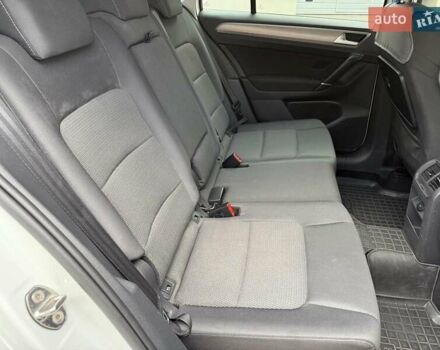 Білий Фольксваген Гольф Спортсван, об'ємом двигуна 1.4 л та пробігом 140 тис. км за 12490 $, фото 13 на Automoto.ua