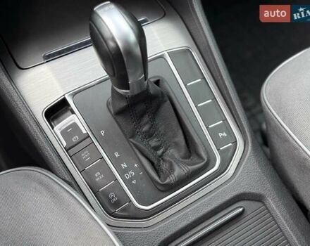 Білий Фольксваген Гольф Спортсван, об'ємом двигуна 1.4 л та пробігом 140 тис. км за 12490 $, фото 26 на Automoto.ua