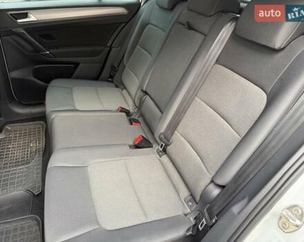 Білий Фольксваген Гольф Спортсван, об'ємом двигуна 1.4 л та пробігом 140 тис. км за 12490 $, фото 11 на Automoto.ua