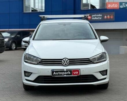 Білий Фольксваген Гольф Спортсван, об'ємом двигуна 1.4 л та пробігом 140 тис. км за 12490 $, фото 1 на Automoto.ua