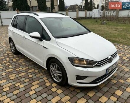 Білий Фольксваген Гольф Спортсван, об'ємом двигуна 1.6 л та пробігом 350 тис. км за 10800 $, фото 1 на Automoto.ua