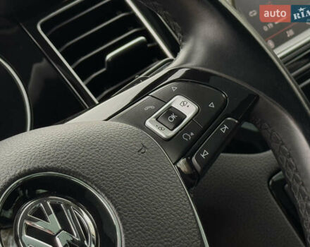 Черный Фольксваген Гольф Спортсван, объемом двигателя 2 л и пробегом 152 тыс. км за 13900 $, фото 47 на Automoto.ua