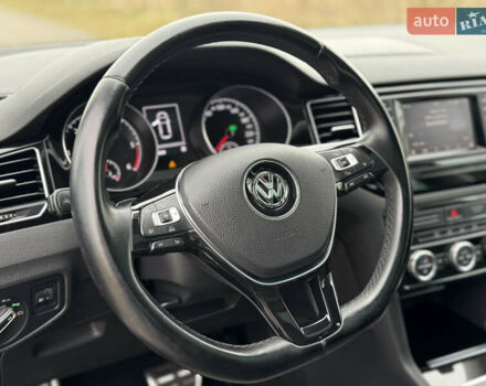 Черный Фольксваген Гольф Спортсван, объемом двигателя 2 л и пробегом 152 тыс. км за 13900 $, фото 46 на Automoto.ua