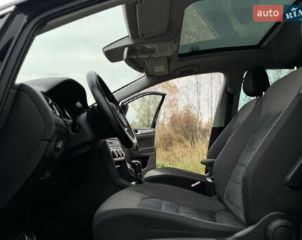 Черный Фольксваген Гольф Спортсван, объемом двигателя 2 л и пробегом 152 тыс. км за 13900 $, фото 72 на Automoto.ua