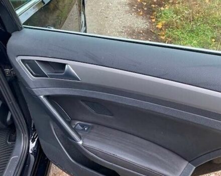 Черный Фольксваген Гольф Спортсван, объемом двигателя 1.78 л и пробегом 189 тыс. км за 12500 $, фото 17 на Automoto.ua