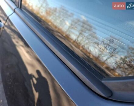 Черный Фольксваген Гольф Спортсван, объемом двигателя 1.6 л и пробегом 312 тыс. км за 12900 $, фото 34 на Automoto.ua