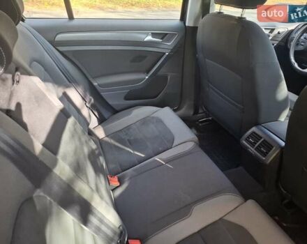 Черный Фольксваген Гольф Спортсван, объемом двигателя 1.6 л и пробегом 312 тыс. км за 12900 $, фото 38 на Automoto.ua