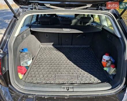 Черный Фольксваген Гольф Спортсван, объемом двигателя 1.6 л и пробегом 312 тыс. км за 12900 $, фото 7 на Automoto.ua