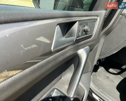 Фольксваген Гольф Спортсван 2016 в Самборе на Automoto.ua Черный Фольксваген Гольф Спортсван, объемом двигателя 1.6 л и пробегом 243 тыс. км за 12300 $, фото 31 на Automoto.ua