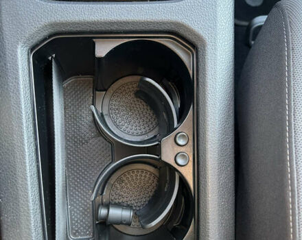 Червоний Фольксваген Гольф Спортсван, об'ємом двигуна 1.6 л та пробігом 80 тис. км за 22300 $, фото 20 на Automoto.ua