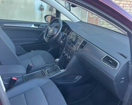 Червоний Фольксваген Гольф Спортсван, об'ємом двигуна 1.6 л та пробігом 80 тис. км за 22300 $, фото 24 на Automoto.ua