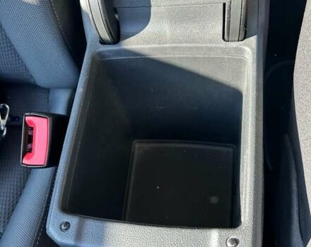 Червоний Фольксваген Гольф Спортсван, об'ємом двигуна 1.6 л та пробігом 80 тис. км за 22300 $, фото 10 на Automoto.ua