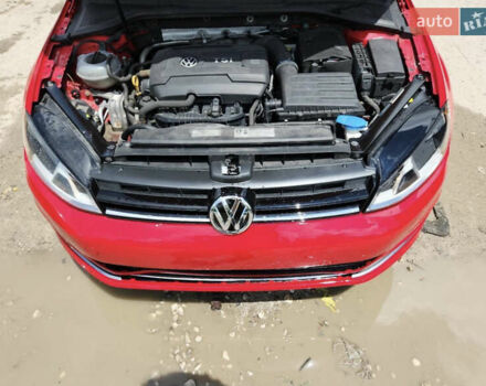 Красный Фольксваген Гольф Спортсван, объемом двигателя 1.8 л и пробегом 190 тыс. км за 9999 $, фото 12 на Automoto.ua