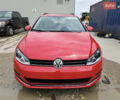 Красный Фольксваген Гольф Спортсван, объемом двигателя 1.8 л и пробегом 190 тыс. км за 9999 $, фото 2 на Automoto.ua