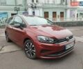 Красный Фольксваген Гольф Спортсван, объемом двигателя 1.5 л и пробегом 14 тыс. км за 21000 $, фото 1 на Automoto.ua