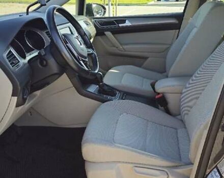 Серый Фольксваген Гольф Спортсван, объемом двигателя 1.6 л и пробегом 205 тыс. км за 12500 $, фото 25 на Automoto.ua