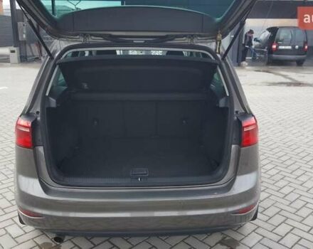 Сірий Фольксваген Гольф Спортсван, об'ємом двигуна 1.6 л та пробігом 207 тис. км за 14200 $, фото 7 на Automoto.ua