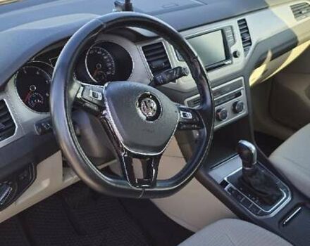 Серый Фольксваген Гольф Спортсван, объемом двигателя 1.6 л и пробегом 205 тыс. км за 12500 $, фото 24 на Automoto.ua