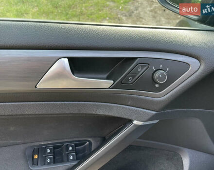 Серый Фольксваген Гольф Спортсван, объемом двигателя 1.4 л и пробегом 83 тыс. км за 13200 $, фото 31 на Automoto.ua