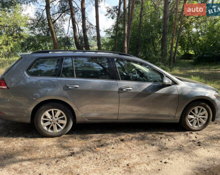Серый Фольксваген Гольф Спортсван, объемом двигателя 1.4 л и пробегом 83 тыс. км за 13200 $, фото 3 на Automoto.ua